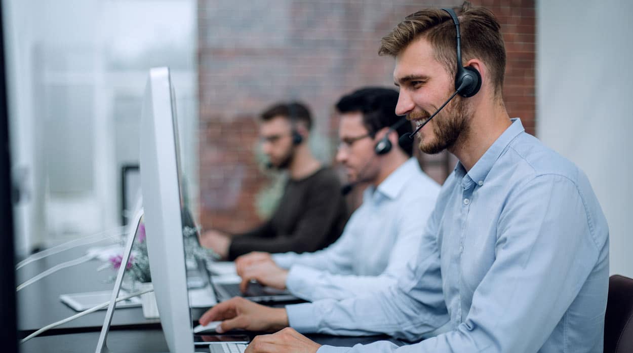 Keep your customers connected with reliable Teams communications